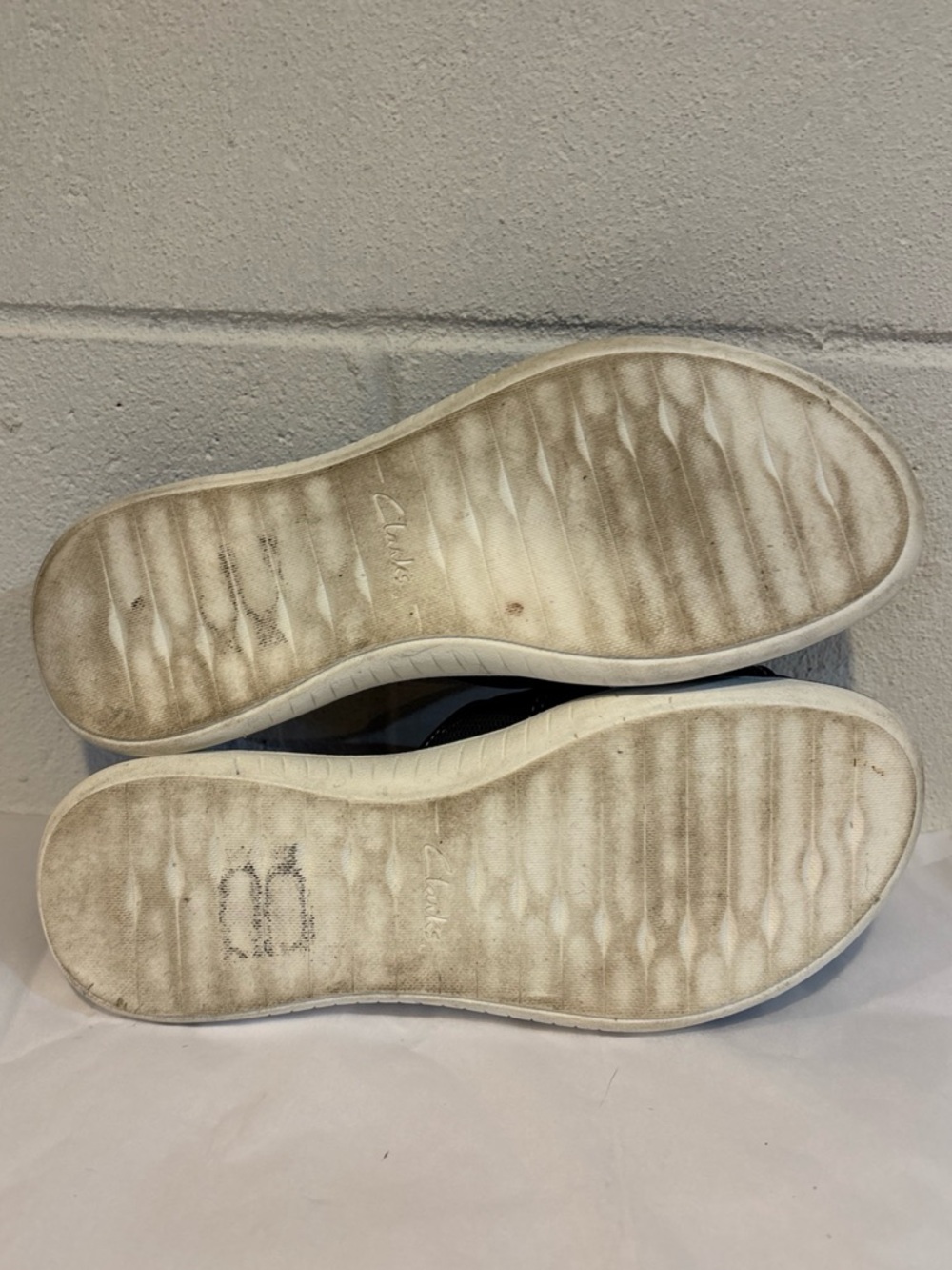 Clark’s women’s Cloudsteppers slide sandals navy blue women’s size 9 - Picture 9 of 9